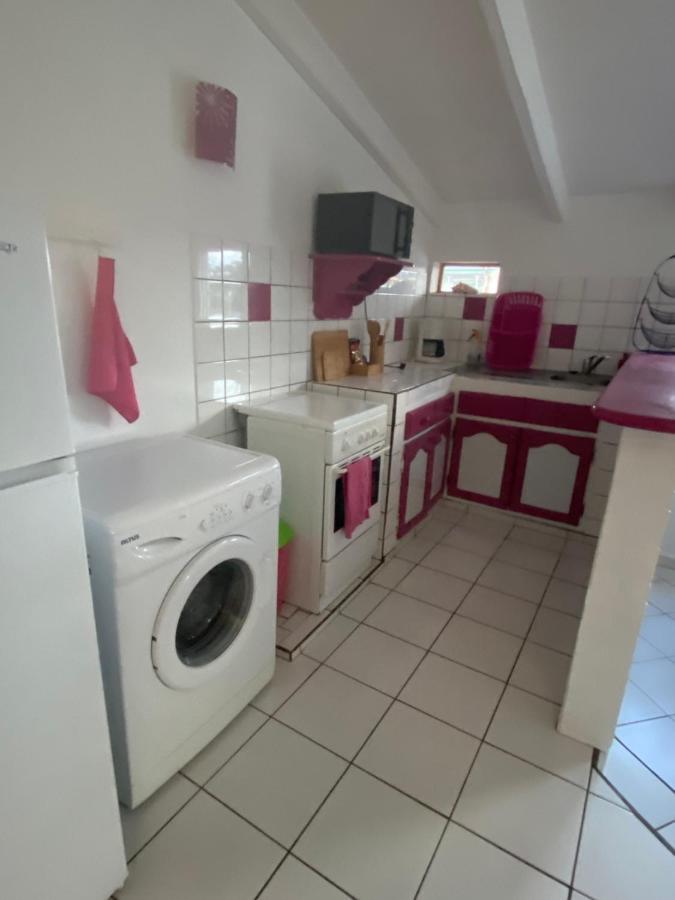 Appartements: Plage & Commerces A 200M Sainte-Anne  Luaran gambar