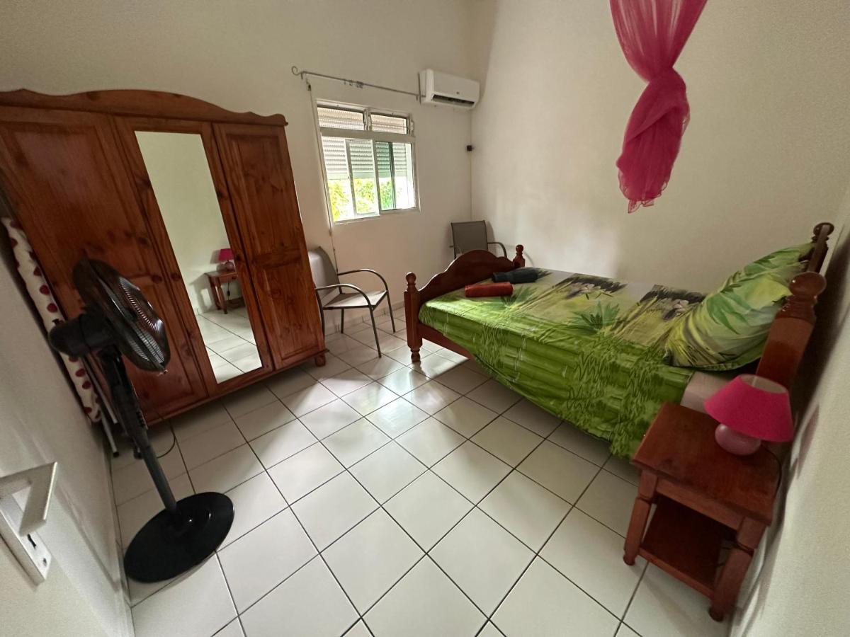 Appartements: Plage & Commerces A 200M Sainte-Anne  Luaran gambar